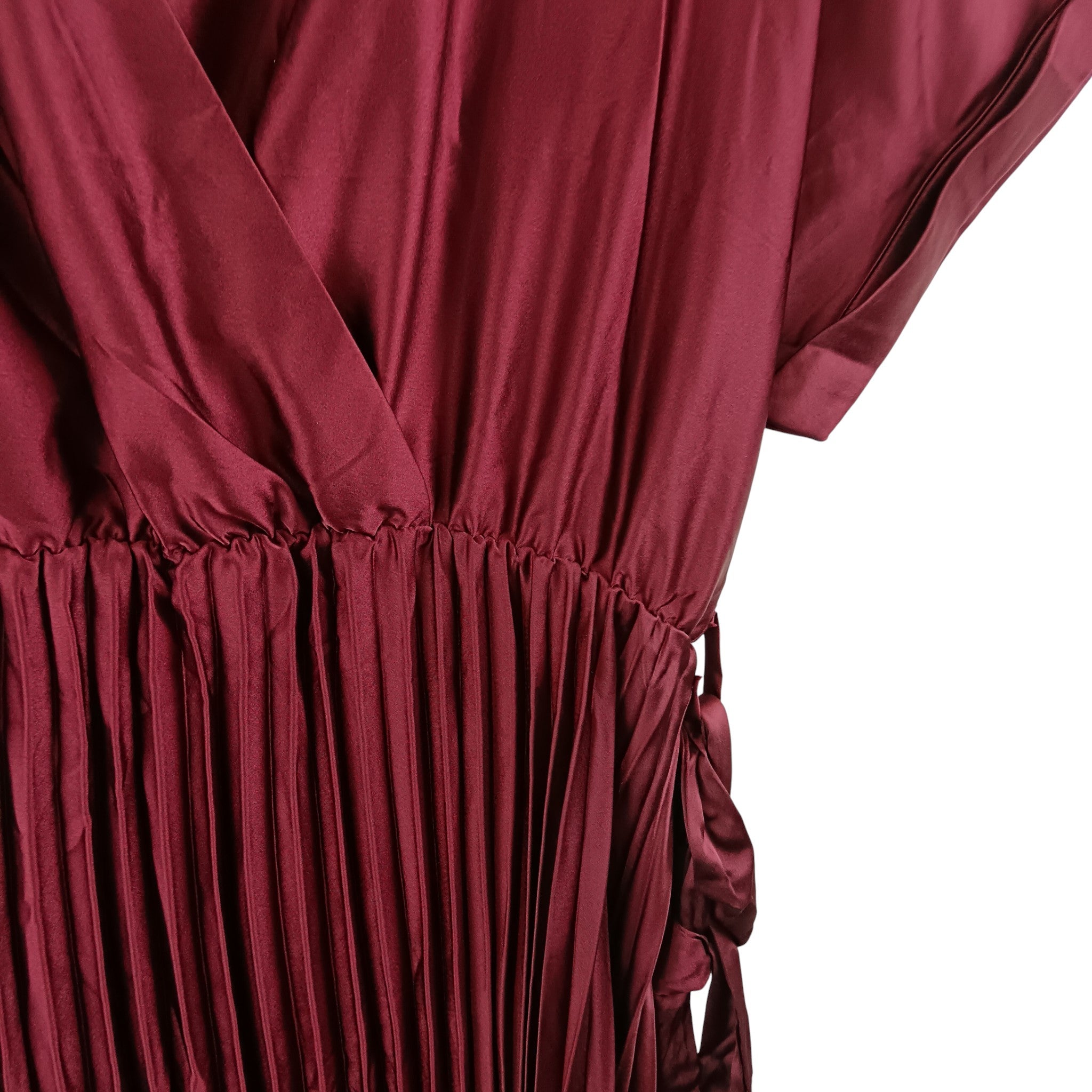 Close up image for New Look Curves Burgundy Red Pleated Midaxi Wrap Dress UK 20 - Tags On - Womenswear | Pre-loved