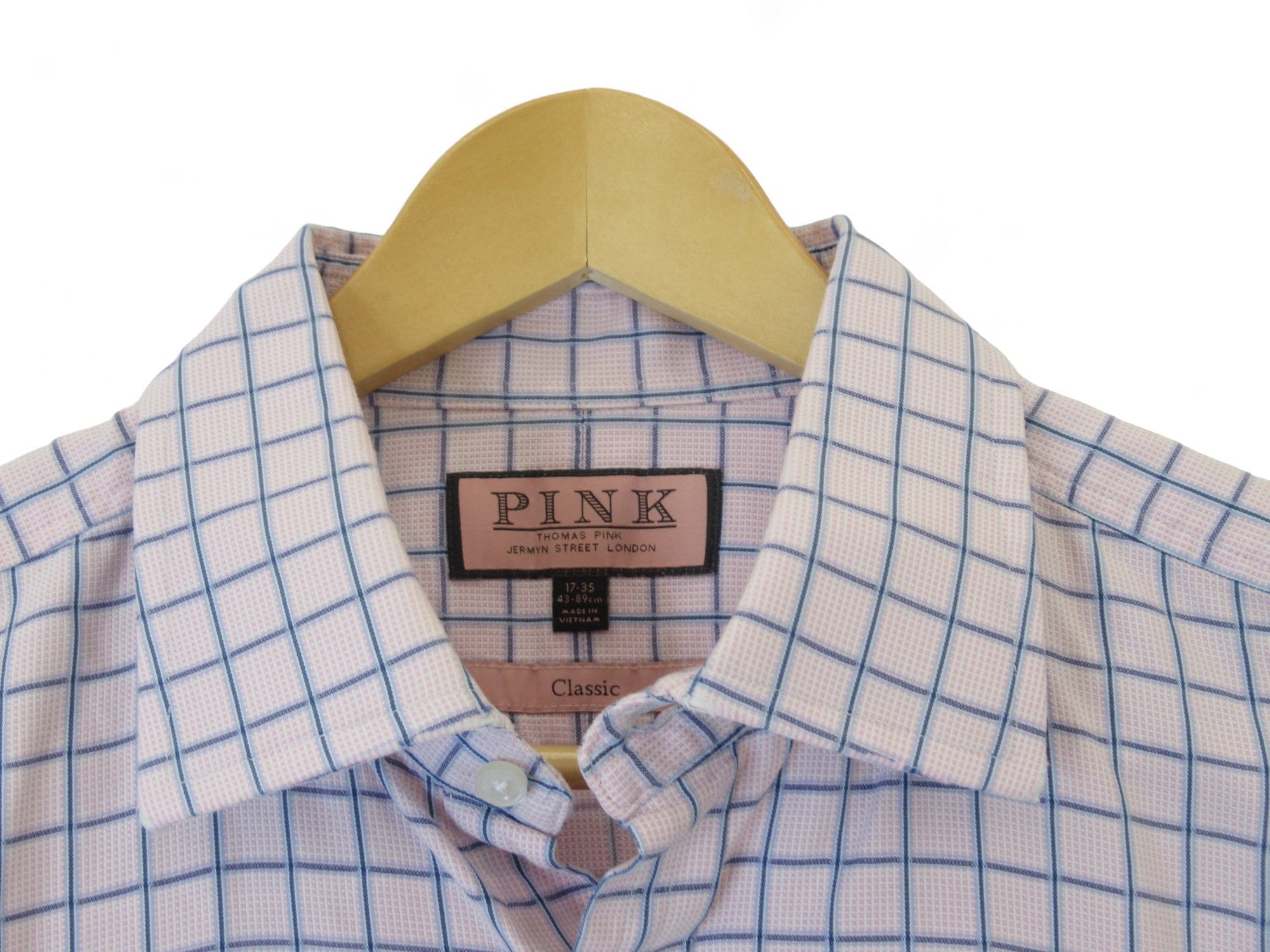 Close up collar image for Thomas Pink 17" Pink Blue Checked Formal Shirt Menswear | Preloved