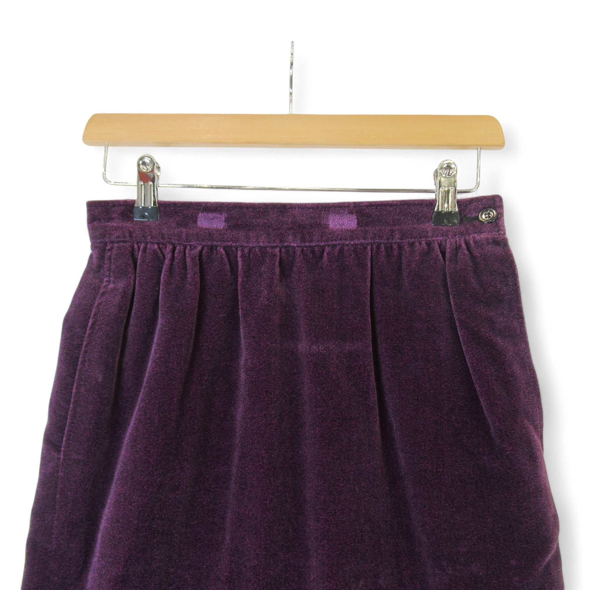 condition image for Ungarc Parallele Paris UK 10 Purple Velvet Vintage Skirt Womenswear | Preloved 