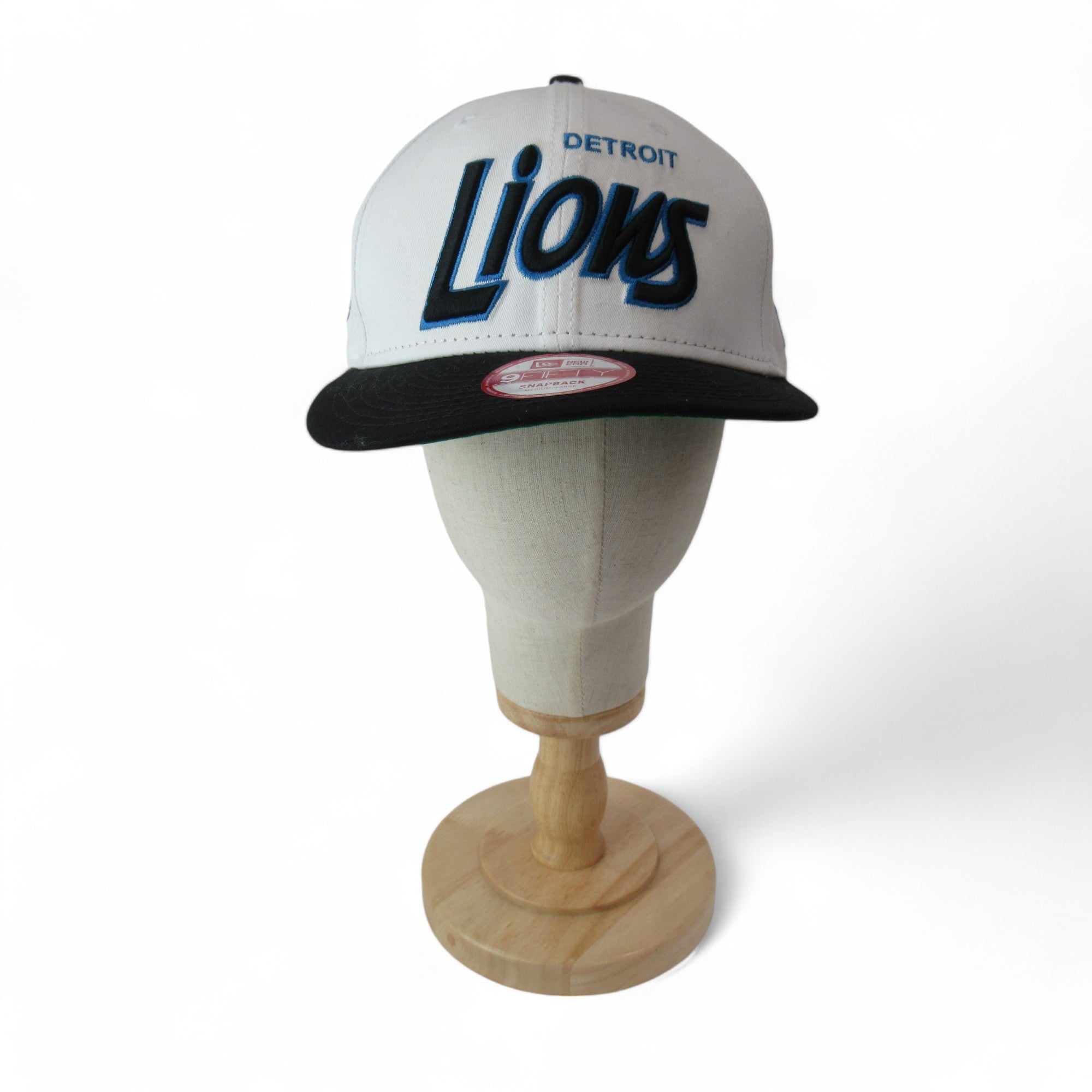 front image for New Era NFL Detroit Lions Baseball Cap Menswear | Preloved