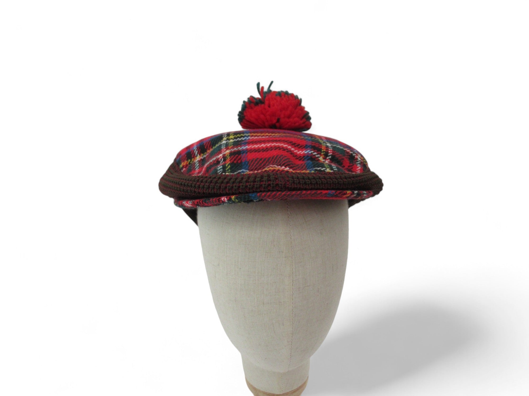 Front image for Dunn & Co 50cm Red Tartan Vintage Scottish Cap Menswear | Preloved 