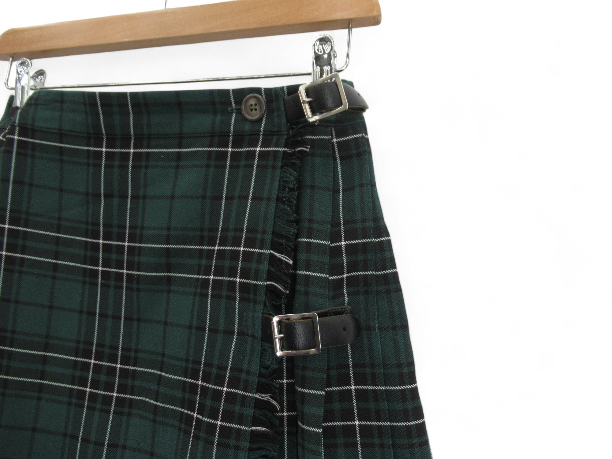 Fasten image for Unbranded W26" Green Tartan Scottish Kilt Skirt Womenswear | Preloved