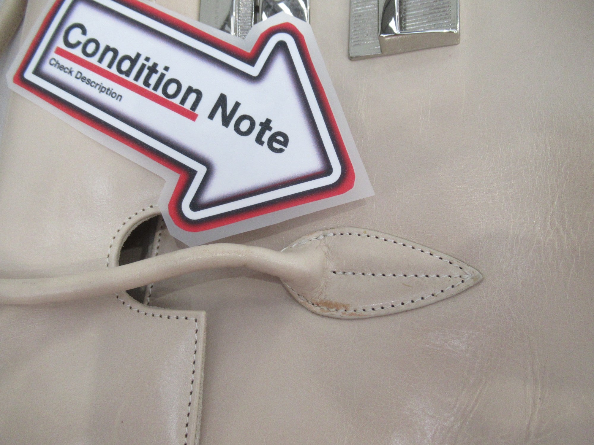 Condition image for Jasper Conran Handbag Medium Nude Leather Womenswear | Preloved 