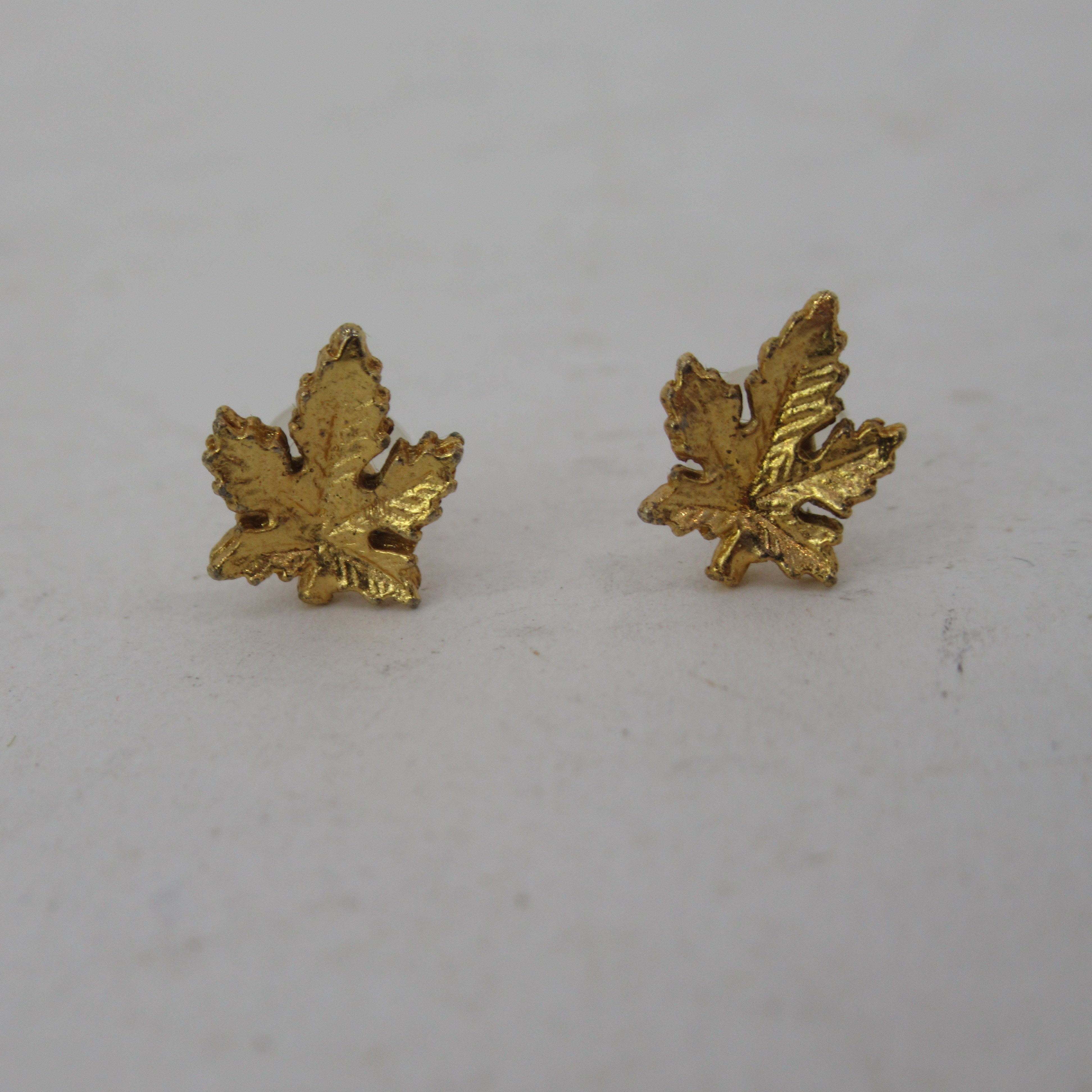 front image for Earrings Costume Jewellery Maple Leaf Gold Plated Womenswear | Preloved