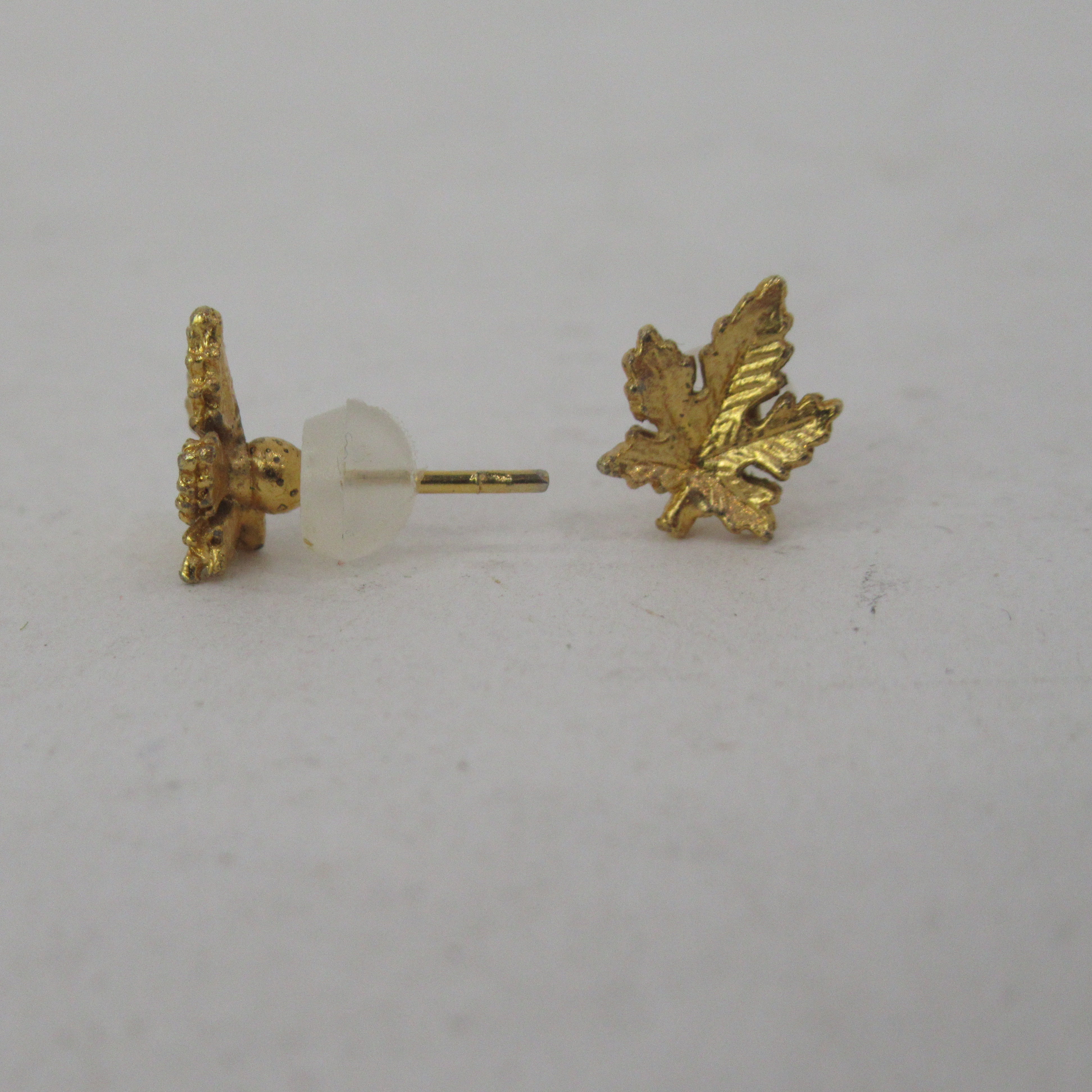 side image for Earrings Costume Jewellery Maple Leaf Gold Plated Womenswear | Preloved