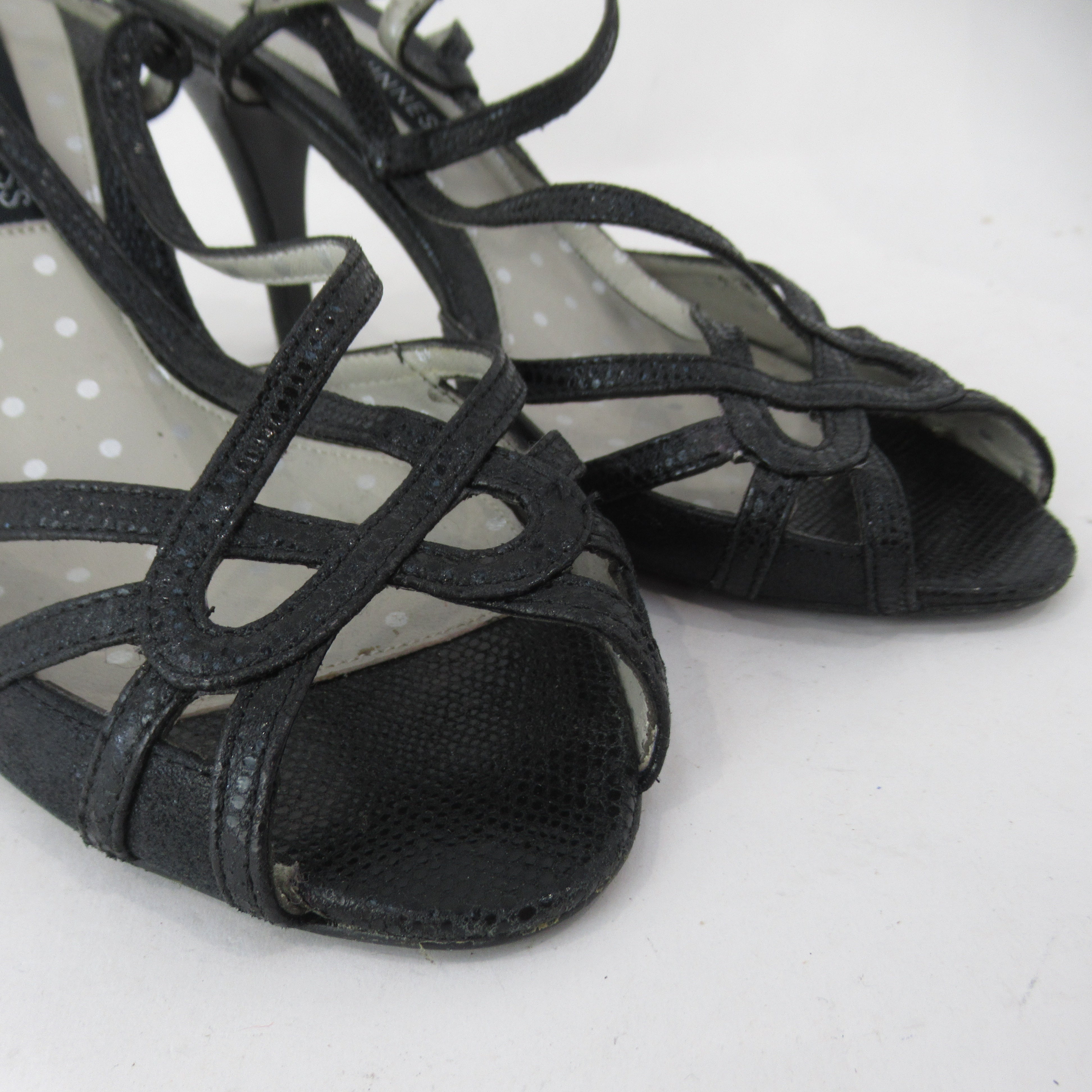 close up image for Lulu Guinness Sandals UK 3.5 Black Strappy Heels Womenswear | Preloved