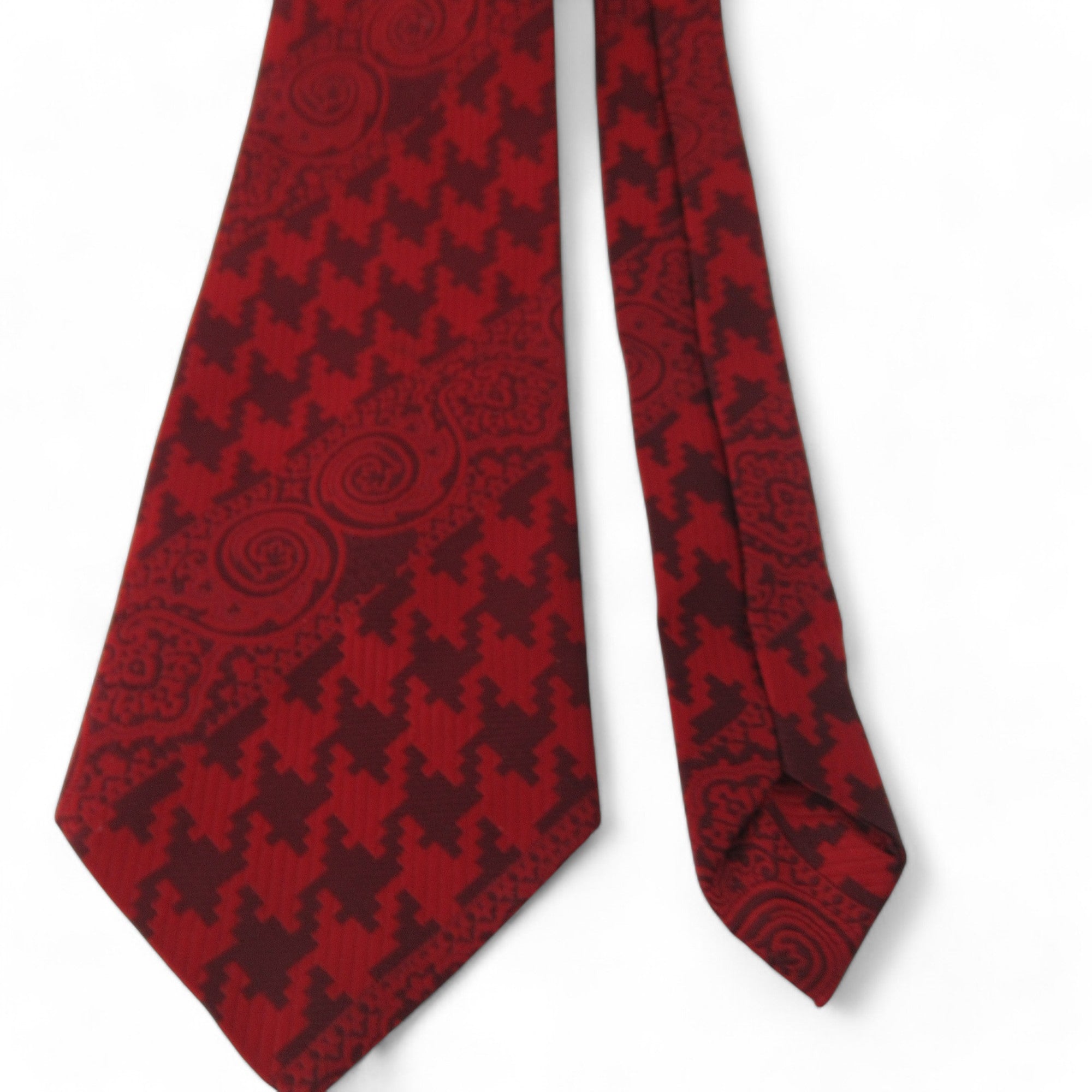 front image for Clunie Vintage Tie Red Polyester Menswear | Preloved