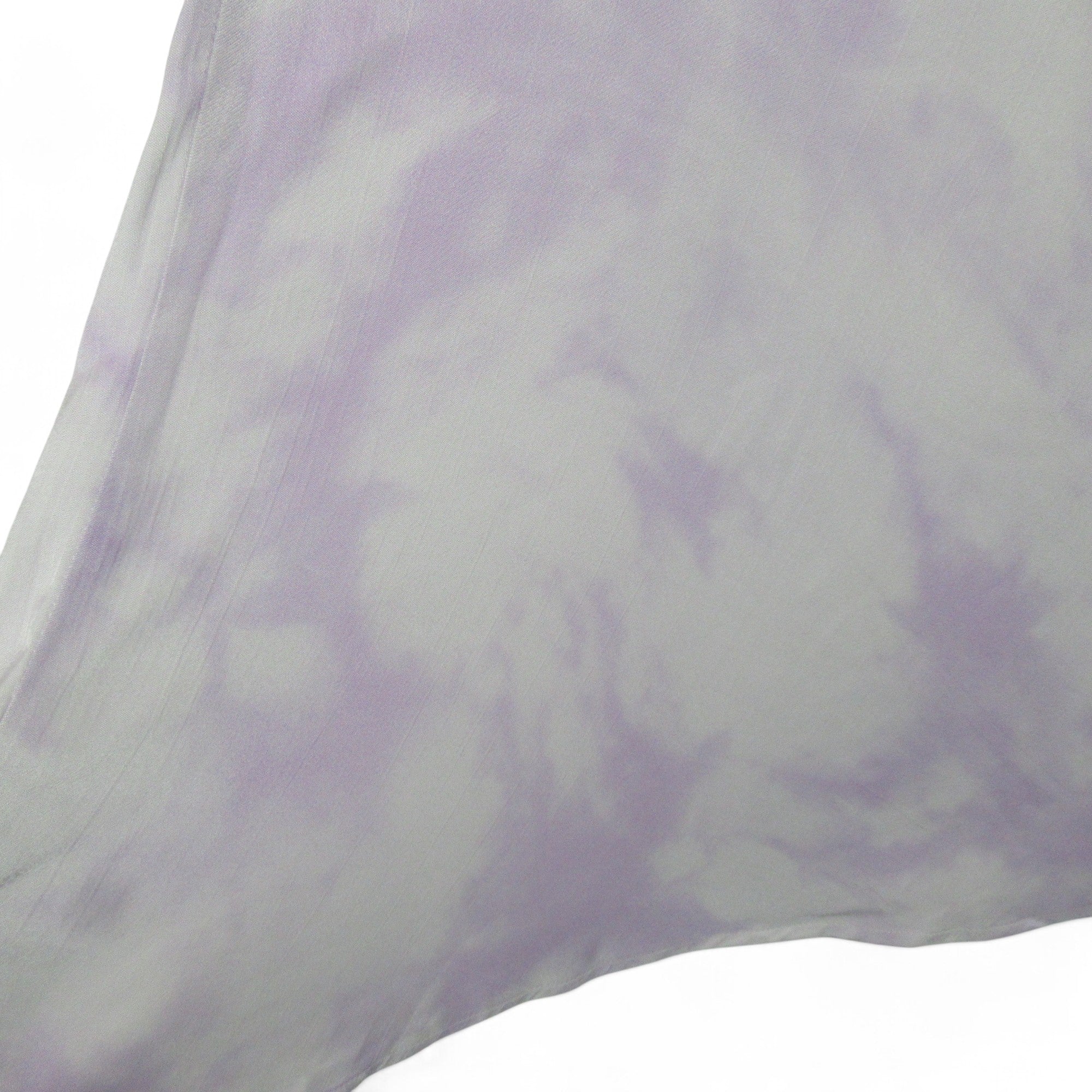 close up image for Guess UK 6 Lilac Satin Viscose Skirt Womenswear | Preloved