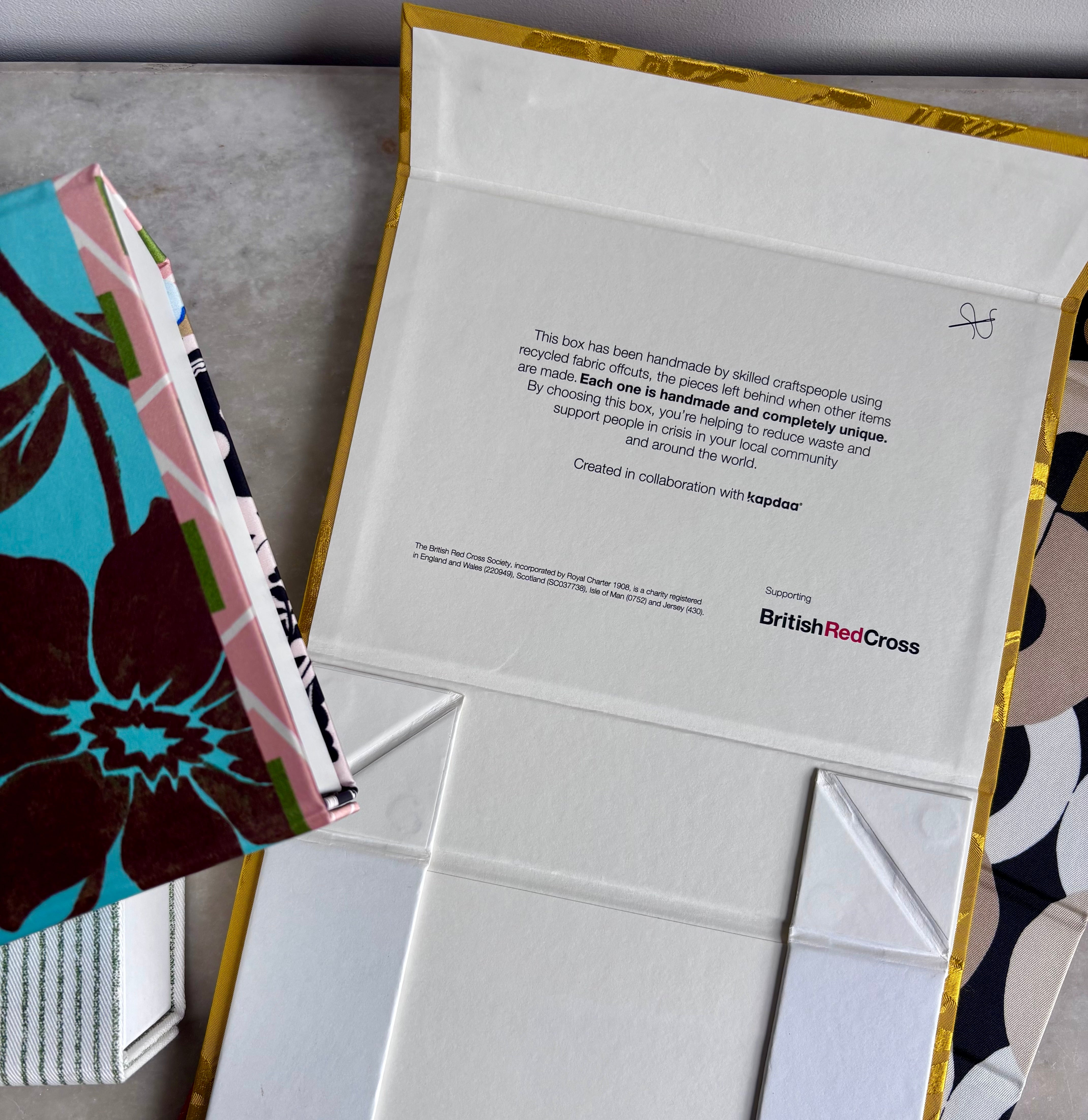 A5 collapsible box | Redcross Stitched and Kapdaa
