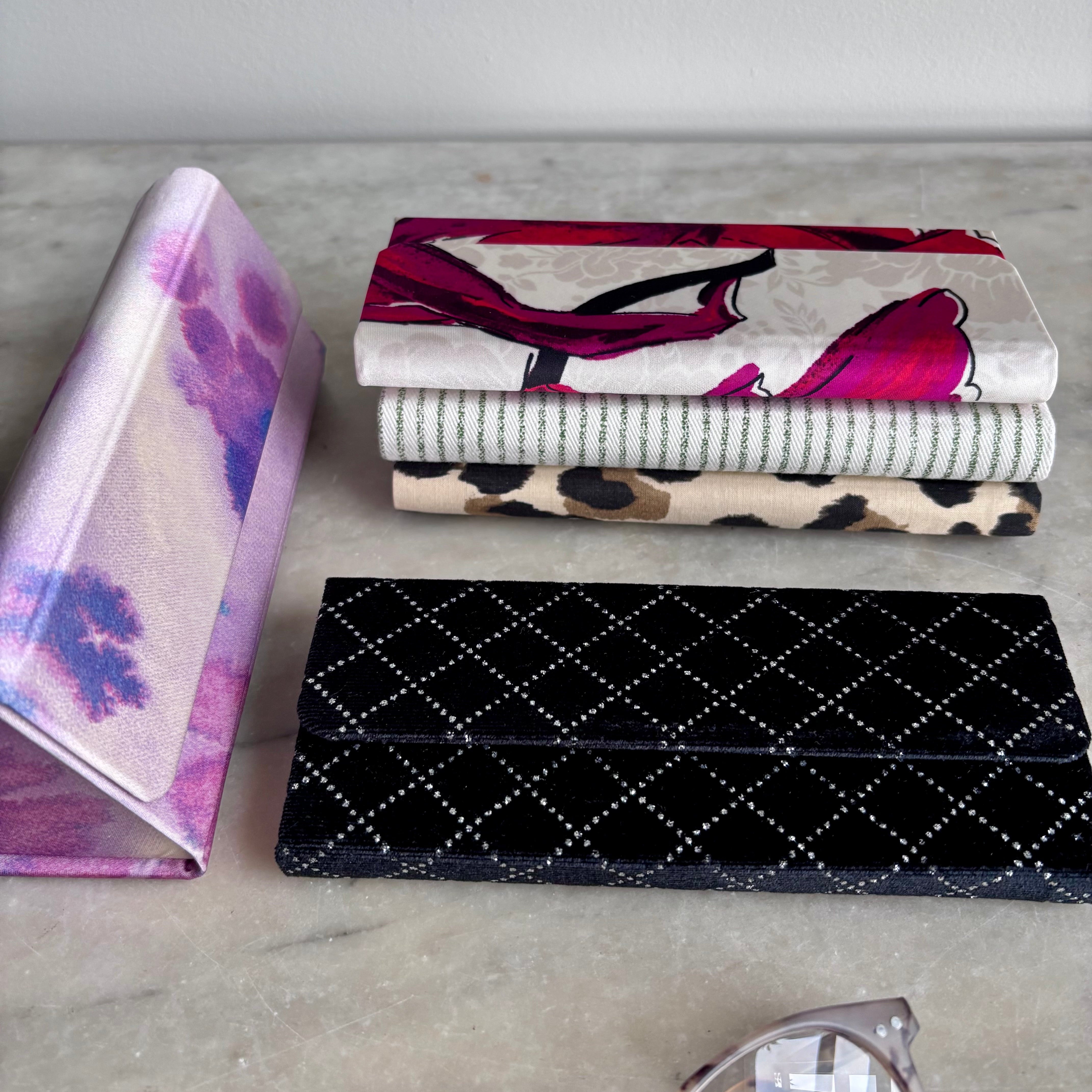 Eyewear case | Redcross Stitched and Kapdaa