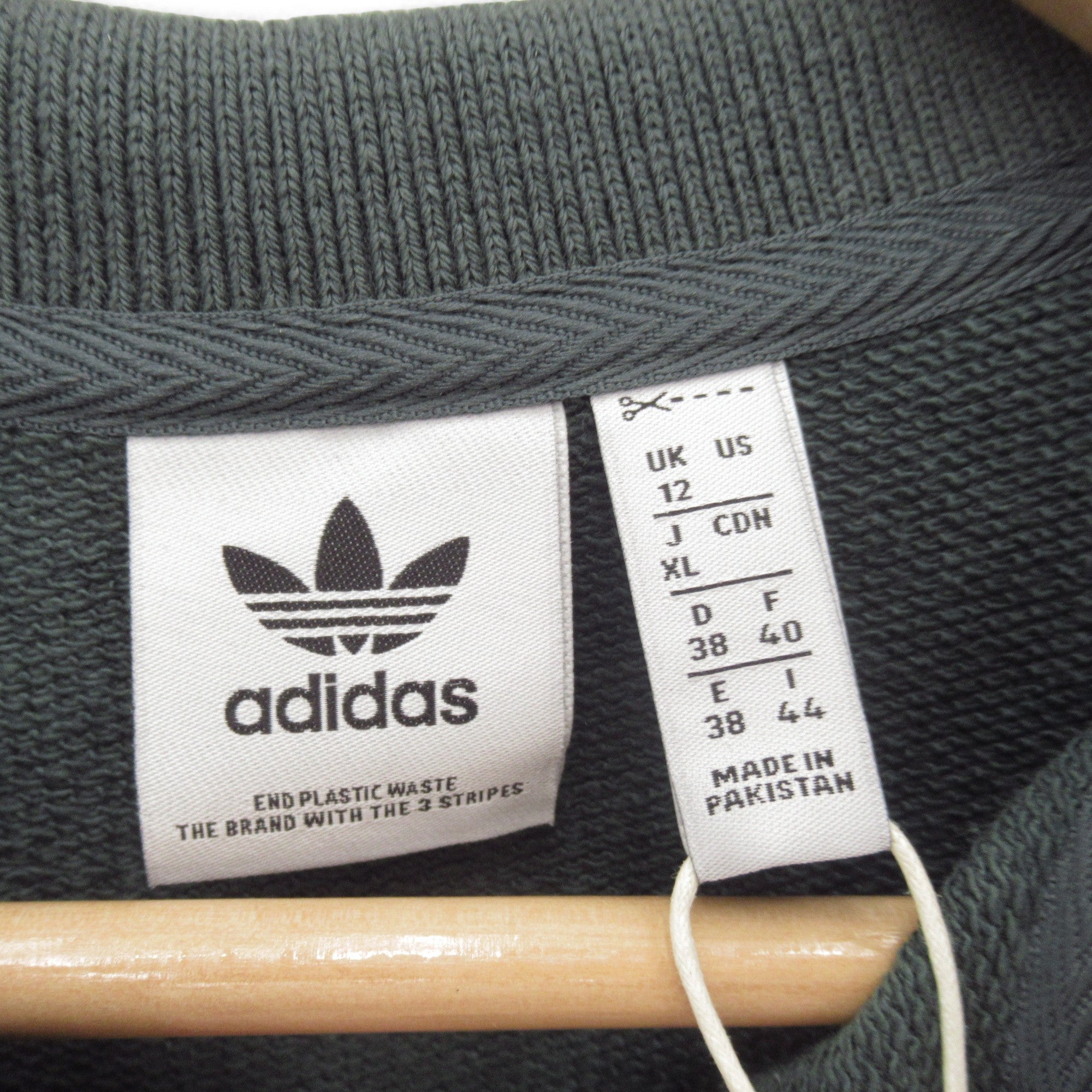 Women's Adidas Rugby Crew Crop Polo Top UK12 Green/Navy | Pre-loved
