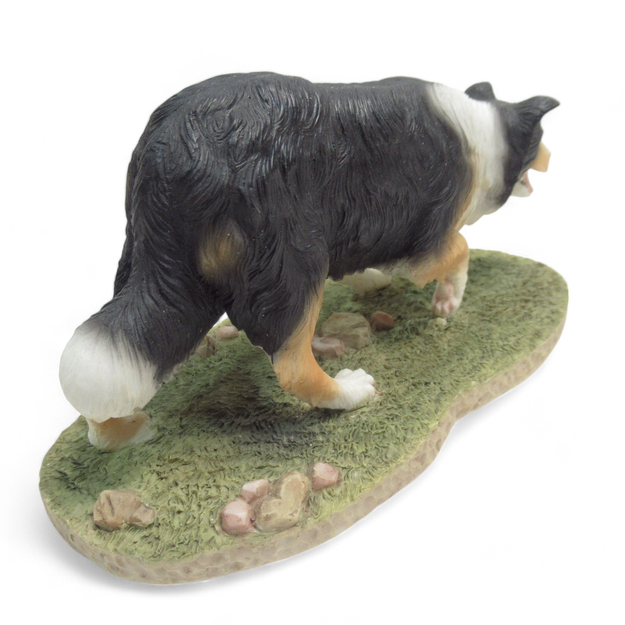 Rear close up image of Best of Breed Border Collie Tri Figurine 2005