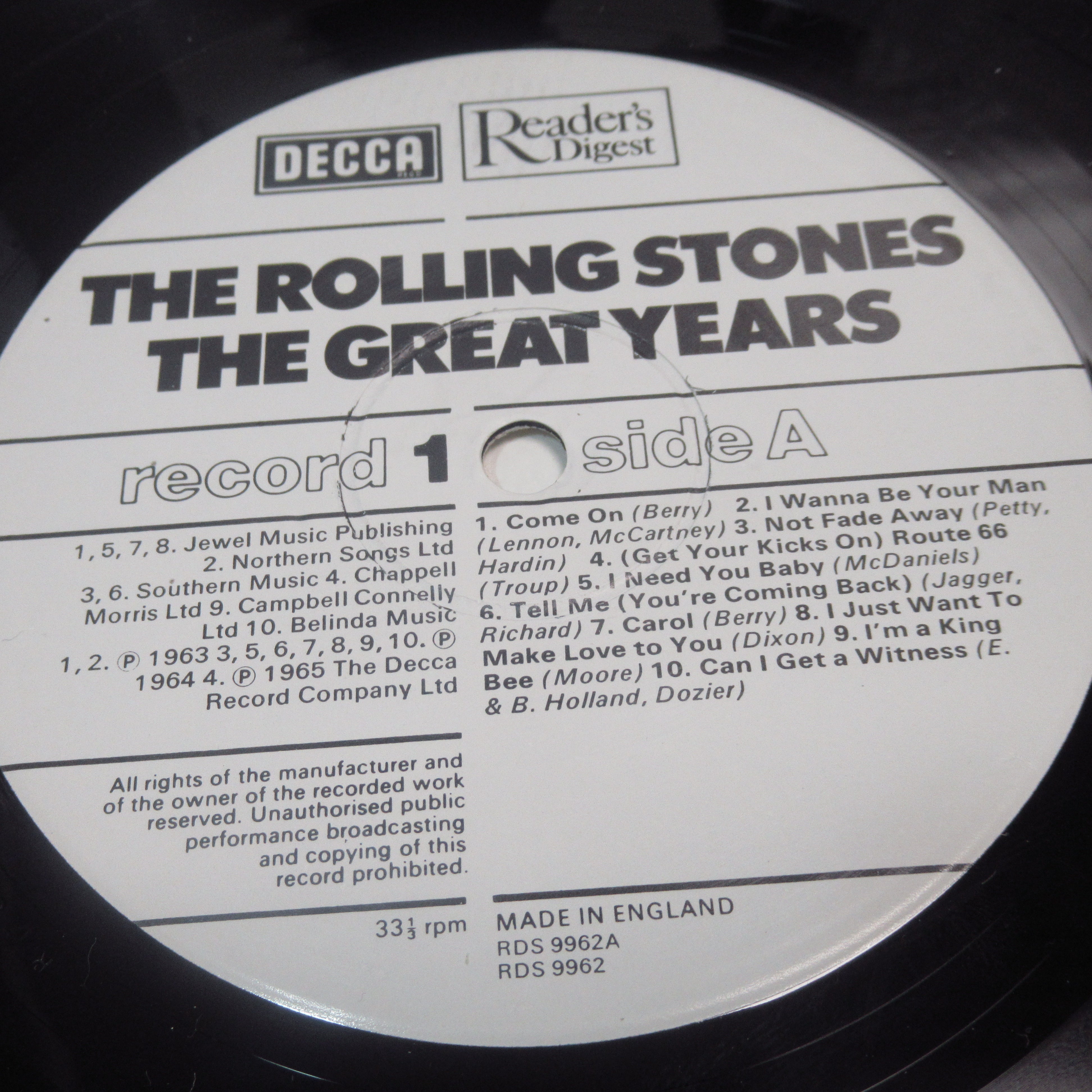 Close up vinyl image of The Rolling Stones The Great Years Vinyl Records 12"