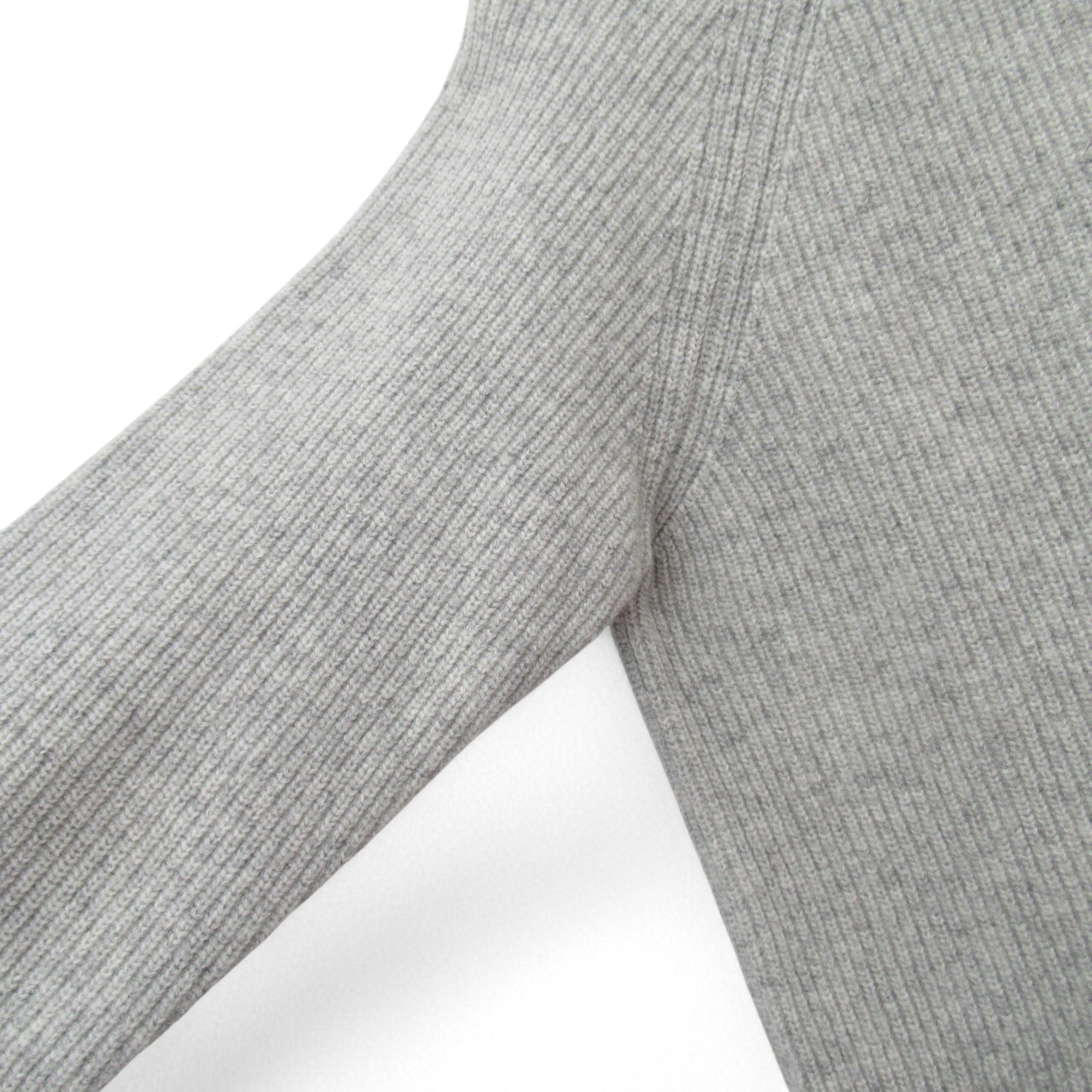 sleeve image for Barbour Jumper Medium Grey Knitwear Menswear | Pre-loved