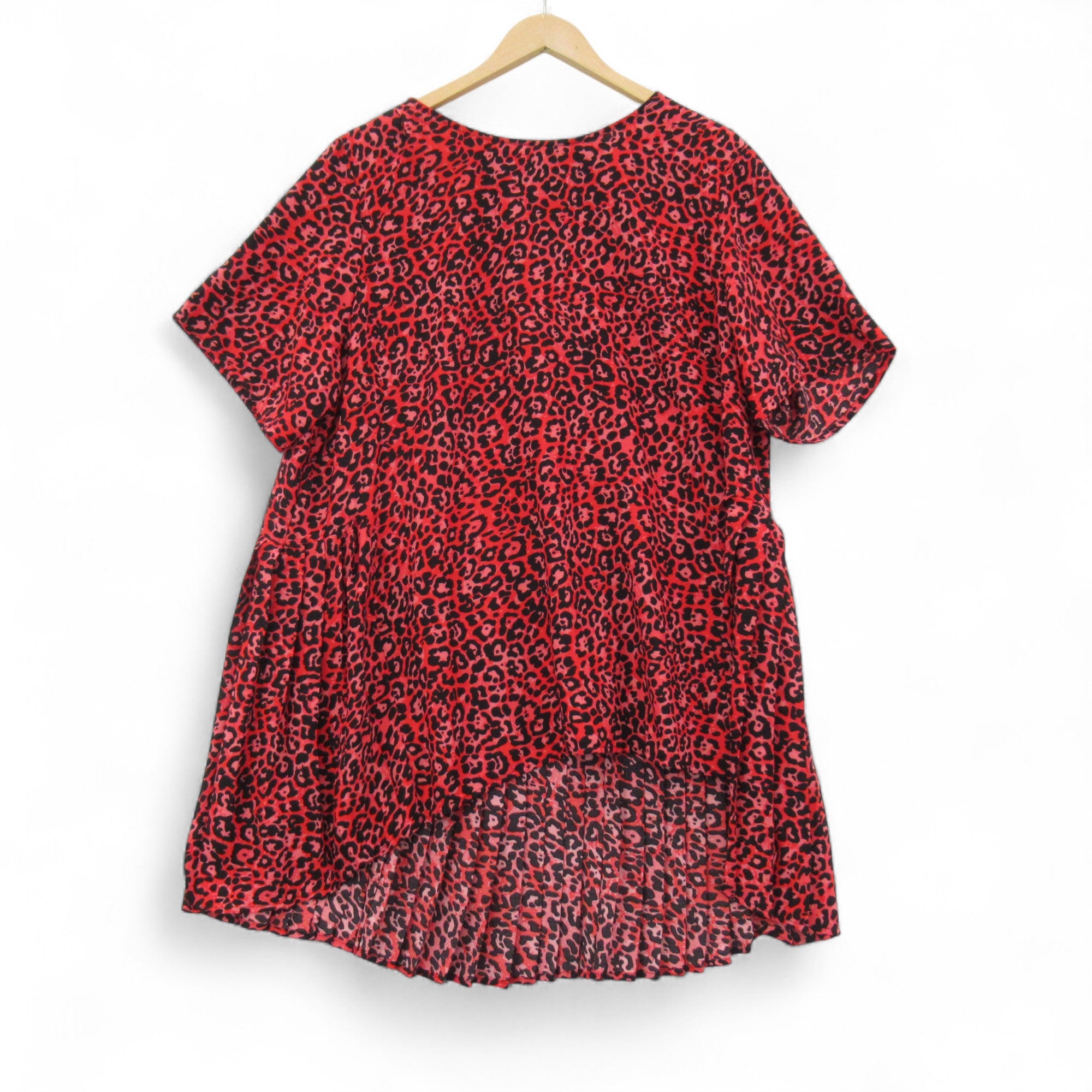 front image for Studio Animal Print Tunic Red UK 22 Red Womenswear | Pre-loved 