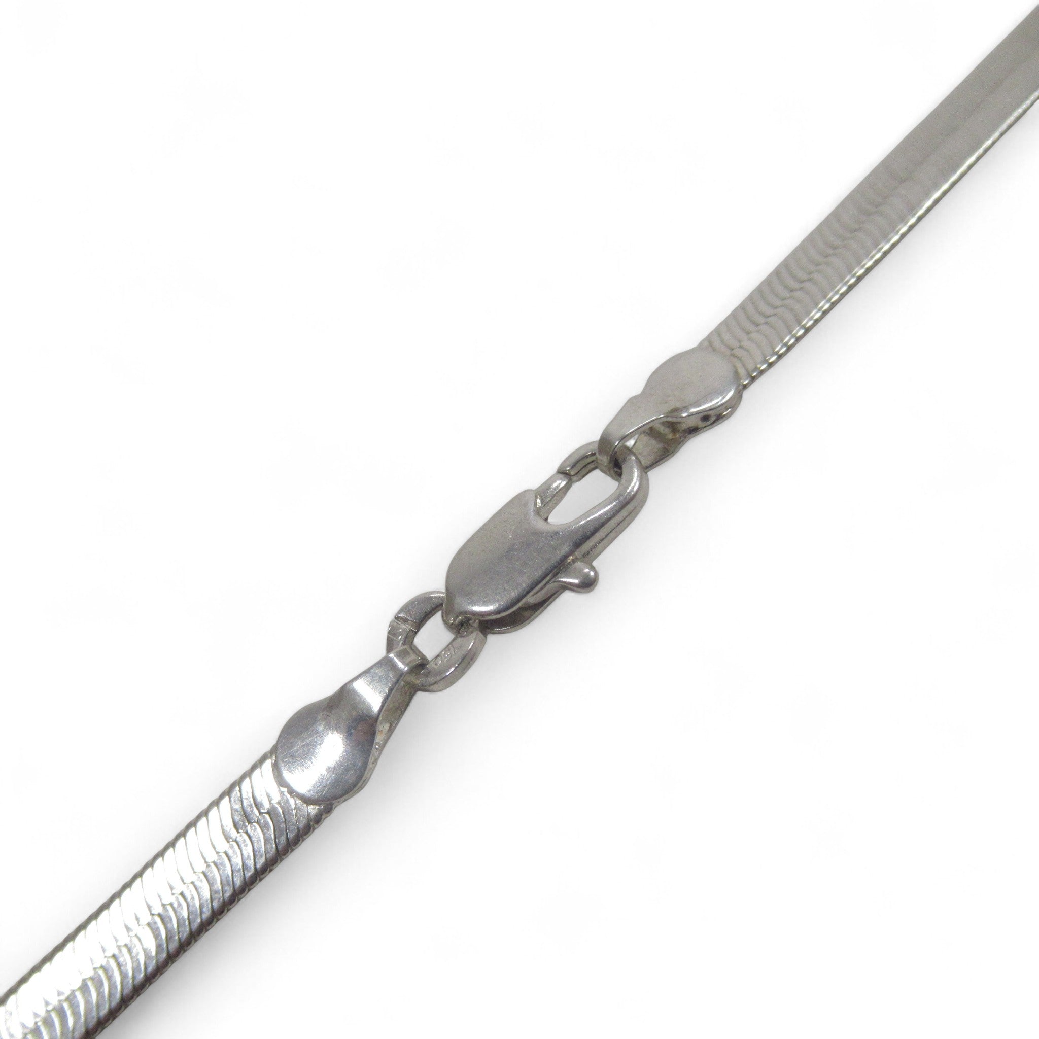 18ct White Gold Necklace 8.6g Stamped 750 Vintage | Preloved