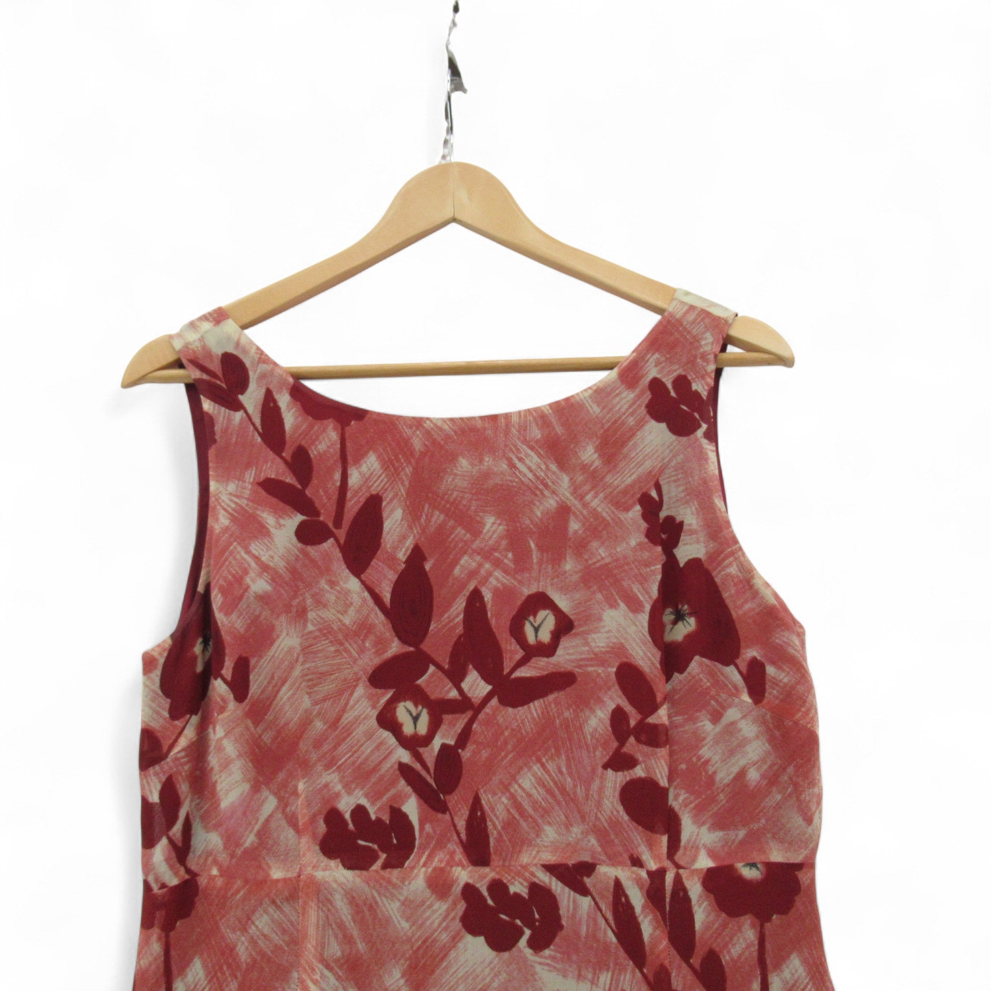 neckline image for Pearce Fionda 100% Silk Dress UK 14 Red Womenswear | Pre-loved
