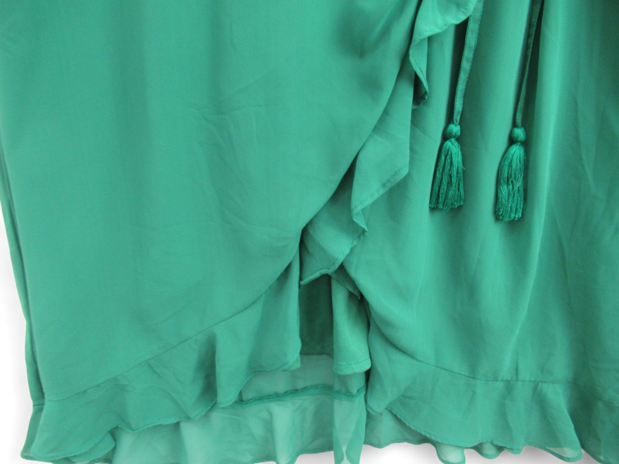 bottom image for Yumi Wrap Dress UK 22 Green Chiffon Womenswear | Pre-loved 