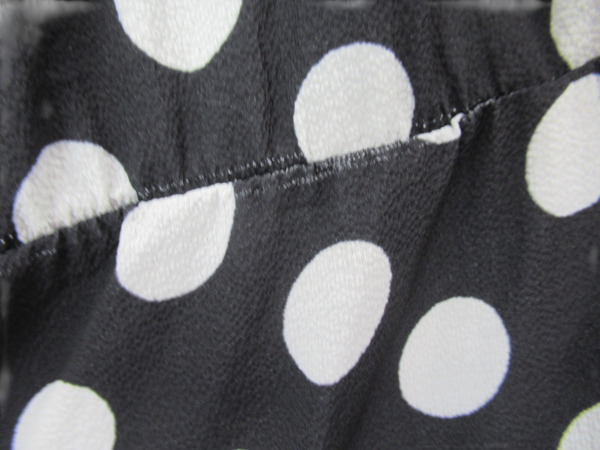 condition image for Yours Spotty Dress Black White UK 26/28 Womenswear | Pre-loved