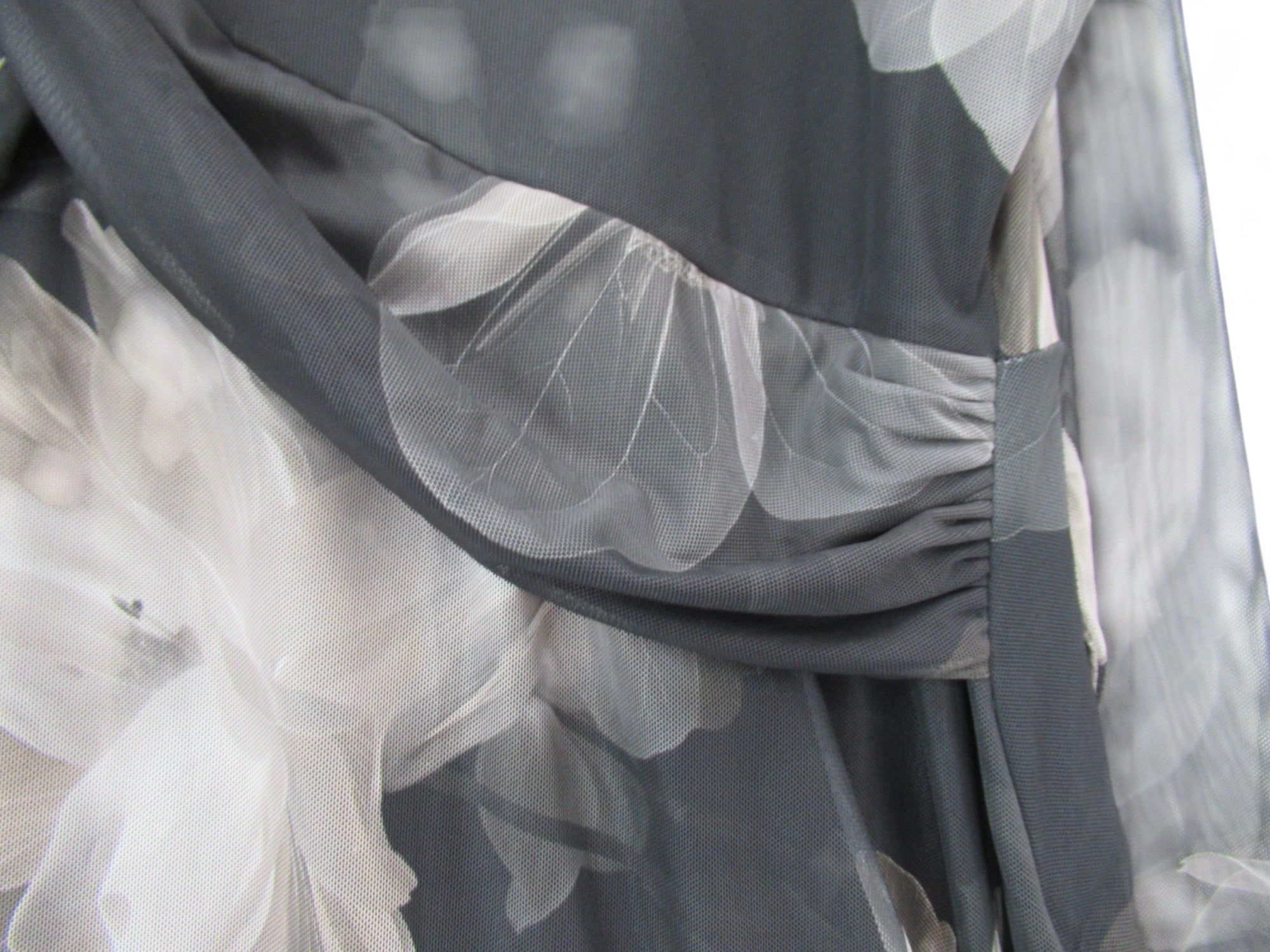 pattern image for Yours Clothing London Dress UK 22 Floral Womenswear | Pre-loved