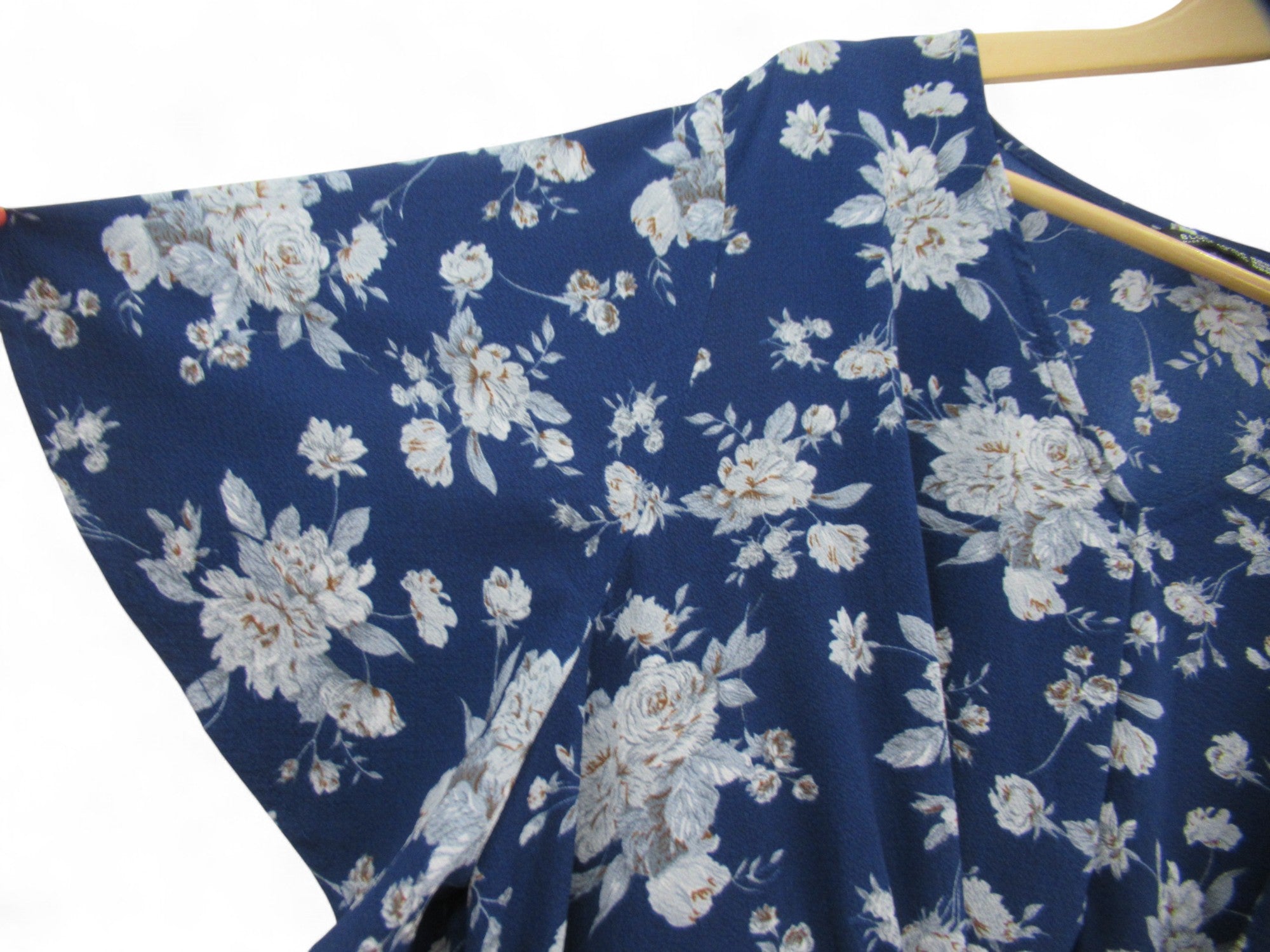 sleeve image for Bloomchic Dress UK 22-24 Blue Floral Womenswear | Pre-loved