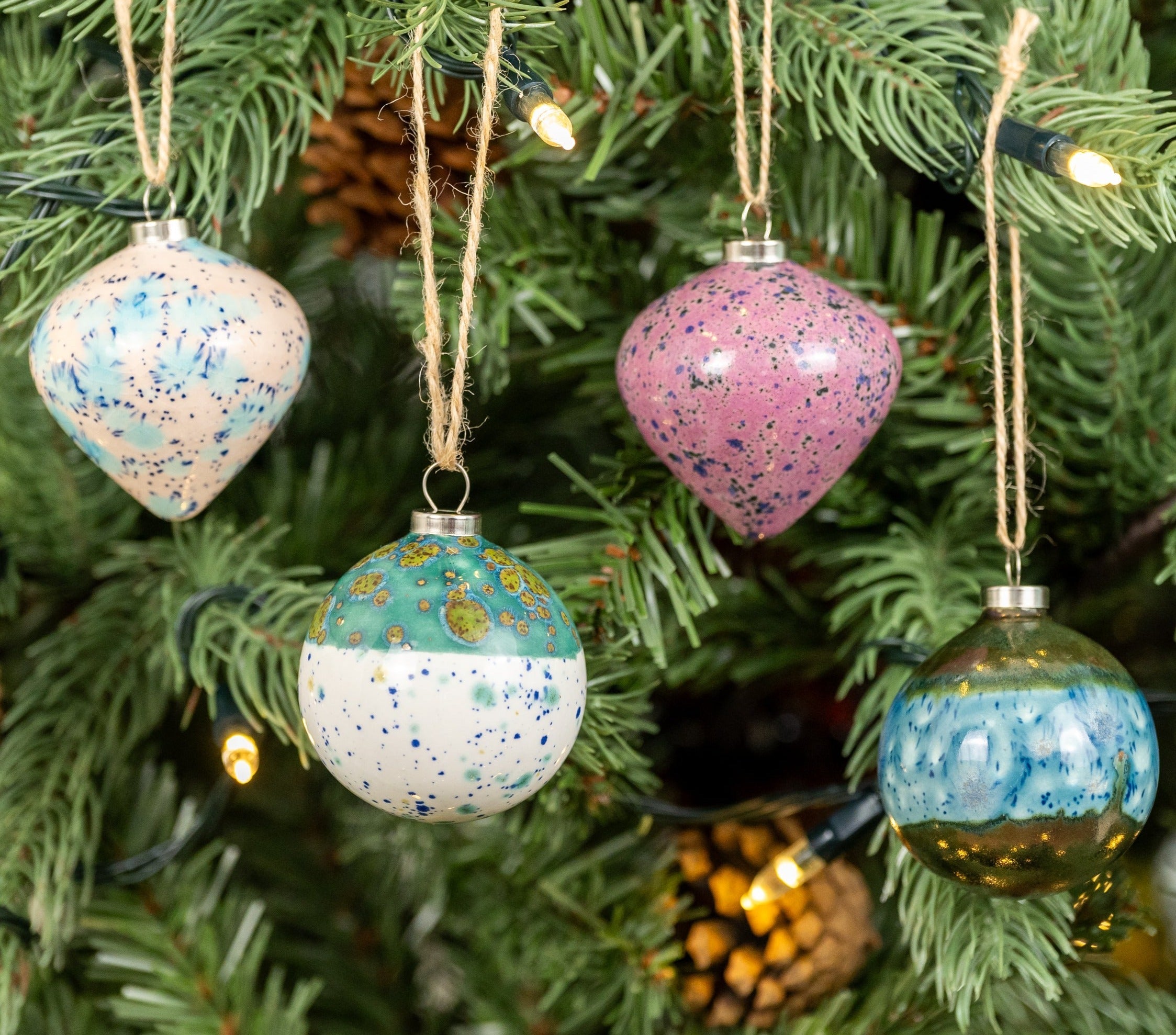 Pink, Blue, Turquoise & Cream Set of 4 baubles | Round Shape