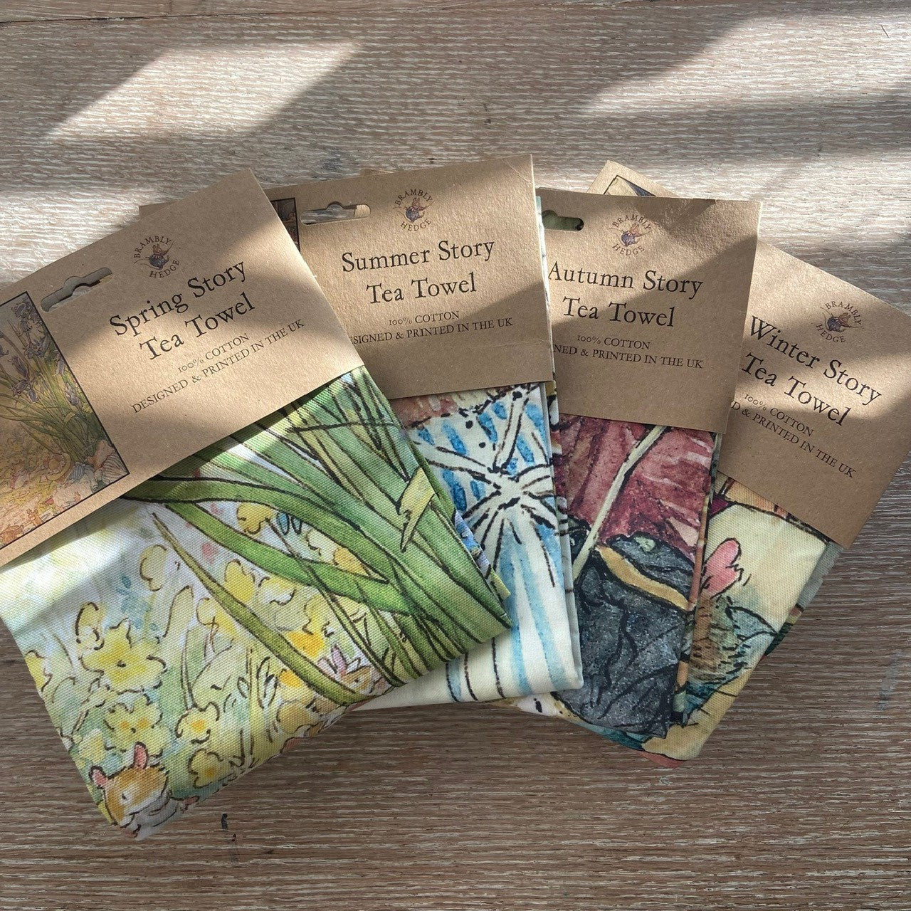 Summer Bramley Hedge | Tea towel