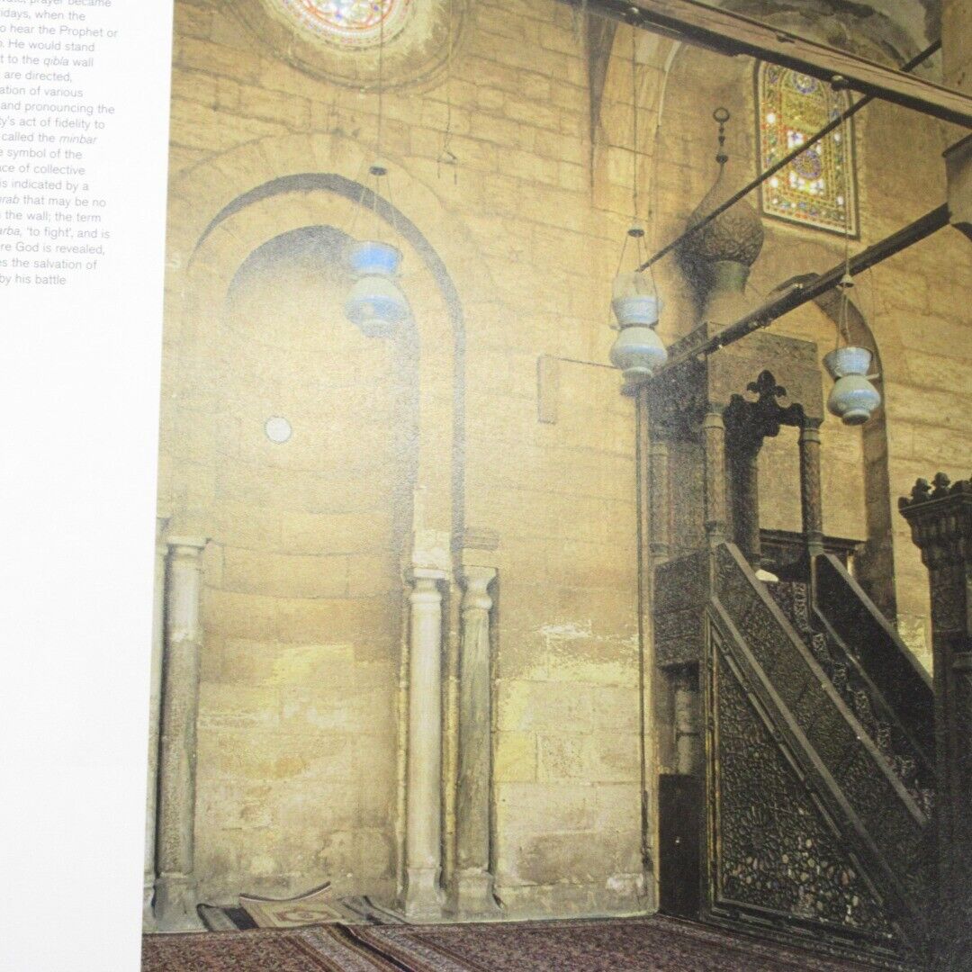 Islamic Art, Luca Mozzati (Hardcover) Prestel Publishing 2010