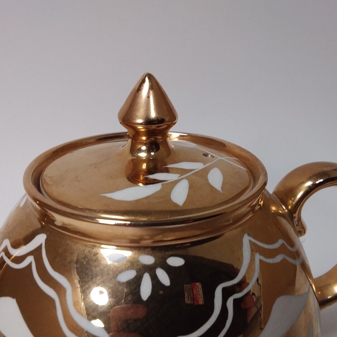 Gibson Gold gilded Teapot Floral Mountain Design Made in Staffordshire England